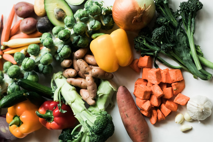 Il ruolo dei micronutrienti nella difesa dalla polmonite: cosa mangiare (e quanto) Il ruolo dei micronutrienti nella difesa dalla polmonite: cosa mangiare (e quanto)